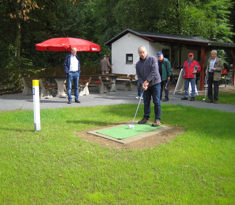 Cross Golf